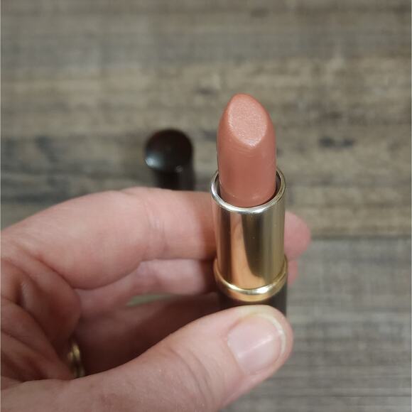 Estee Lauder All Day Lipstick Mocha Pink A96 new no box discontinued - Picture 1 of 4